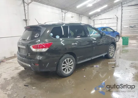 2016 Nissan Pathfinder Platinum/S/Sl/Sv z USA, uszkodzony, nr VIN 5N1AR2MM3GC619134